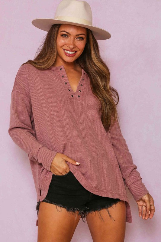 ROSE EYELET TOP